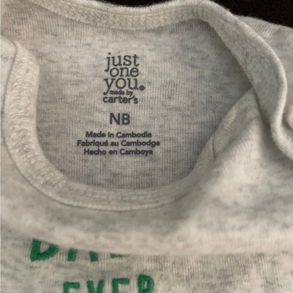 Two newborn baby outfits - Picture 6 of 10